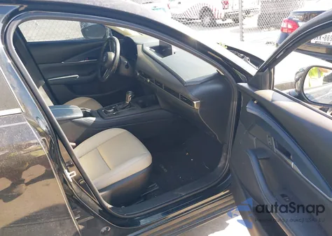 2020 Mazda Cx-30 Select Package from USA, damaged, VIN 3MVDMACLXLM116162